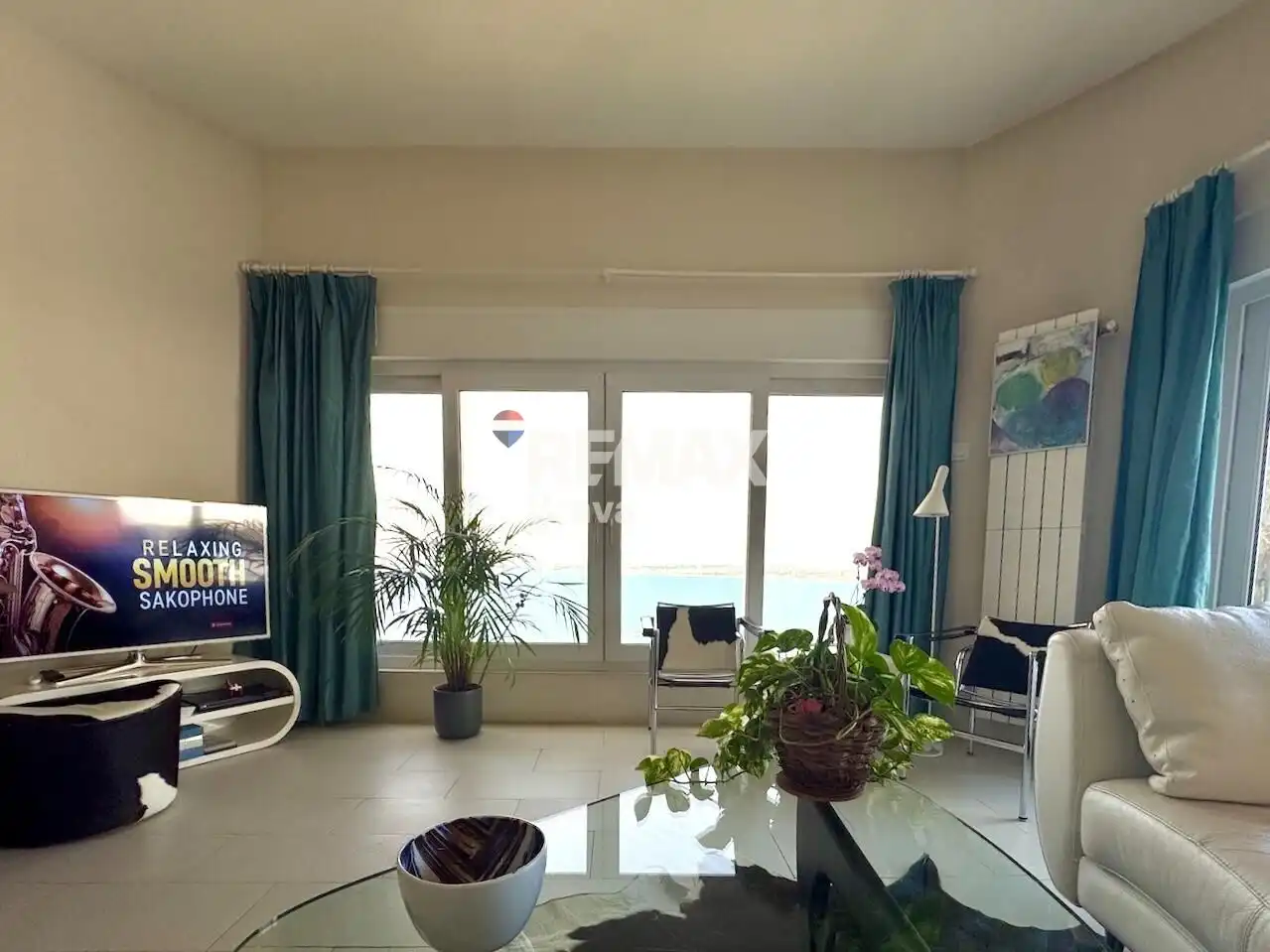 Sala de estar de Casa o chalet en venta en Roses con Aire acondicionado, Calefacción y Jardín privado