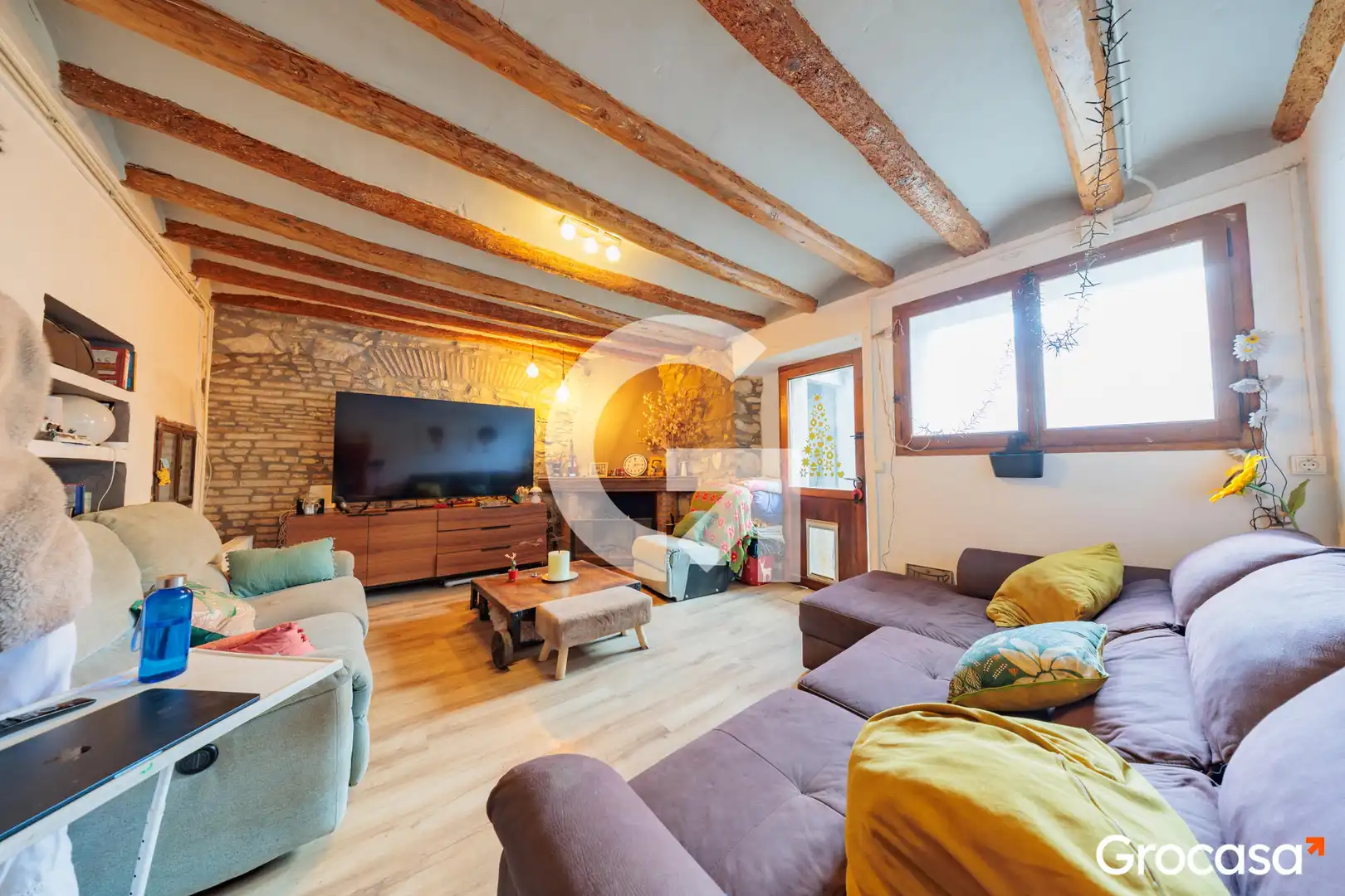 Sala d'estar de Casa o xalet en venda en Vimbodí i Poblet amb Aire condicionat, Calefacció i Jardí privat