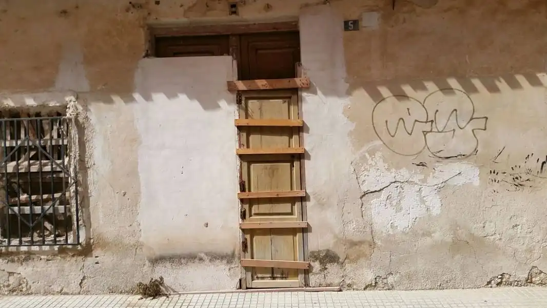 SE VENDE SOLAR CON CASA PARA DERRIBAR EN ASPE, ALICANTE, ESPAÑA, SPAIN., imatge 3