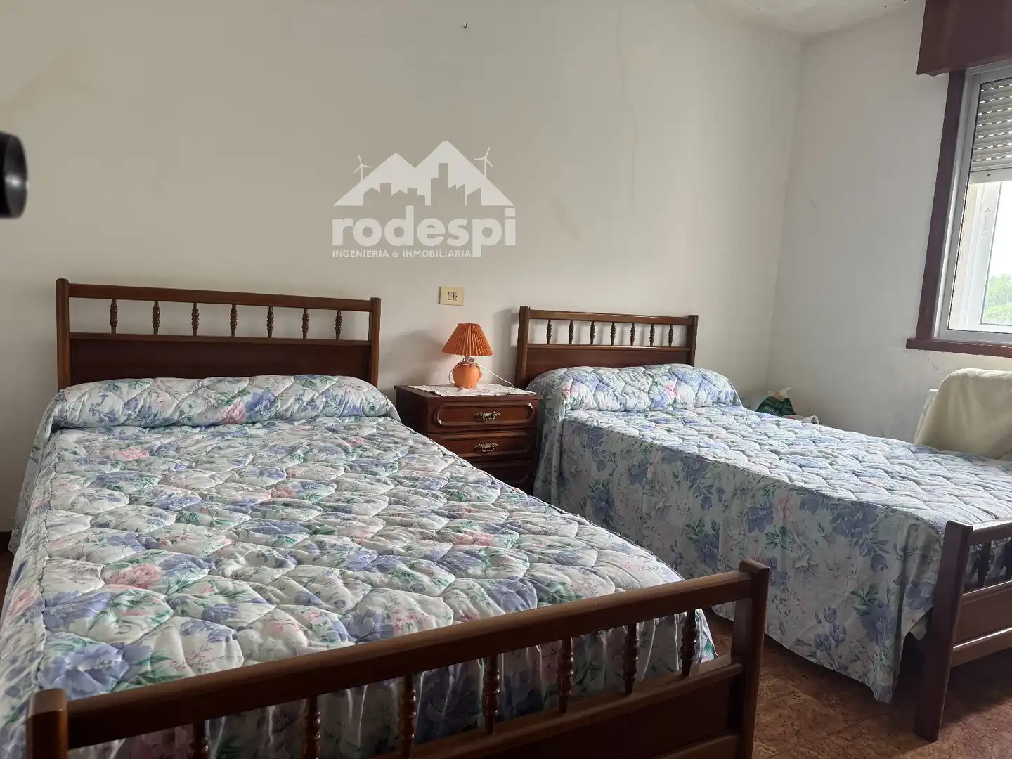 Dormitori de Casa o xalet en venda en Crecente amb Traster i Moblat