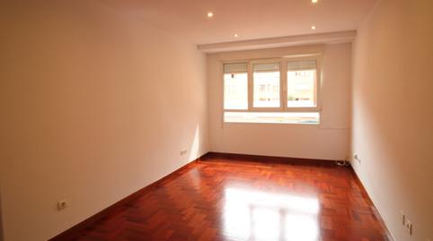 Foto 2 de Piso de alquiler en Gijón - Cl Ezcurdia, La Arena, Gijón