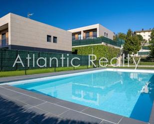 Swimming pool of House or chalet to rent in Donostia - San Sebastián   with Air Conditioner, Heating and Private garden