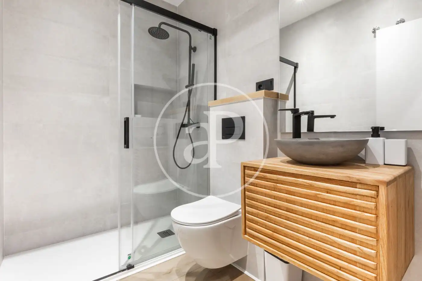 Baño de Loft en venta en Valencia con Aire acondicionado, Calefacción y Terraza
