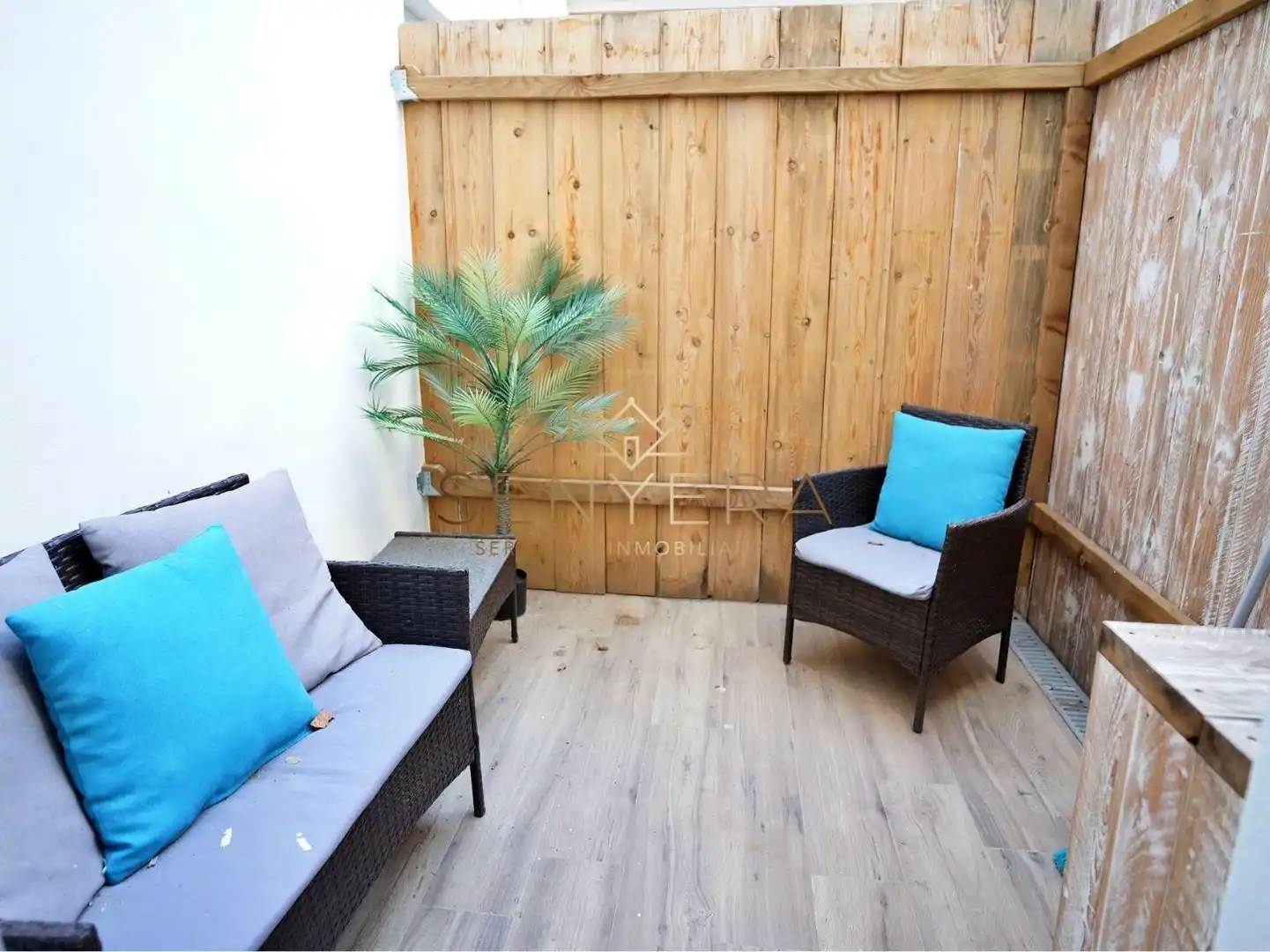 Terrace of Buildings for sale in Valencia