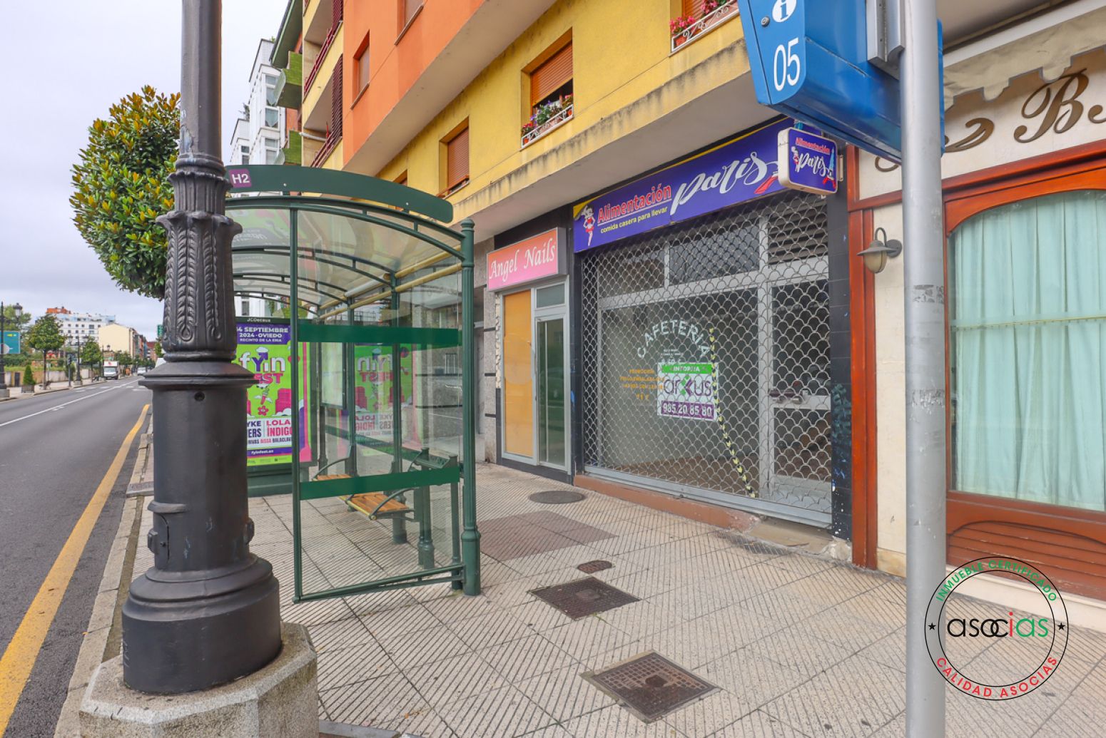 Premises for sale in Oviedo   with Terrace