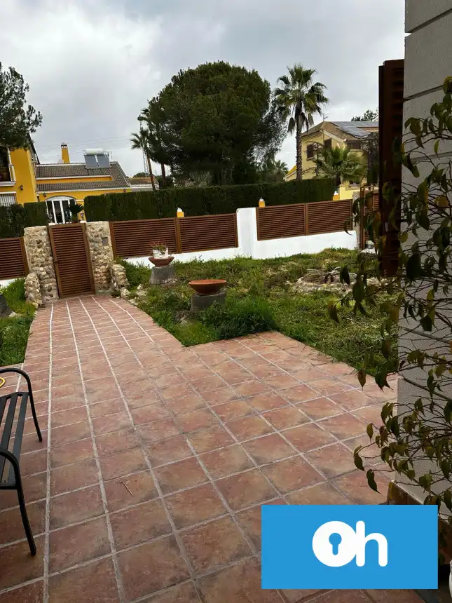 Casa adosada en venta en Calle Ciprés , 8, Dehesa - Monacilla