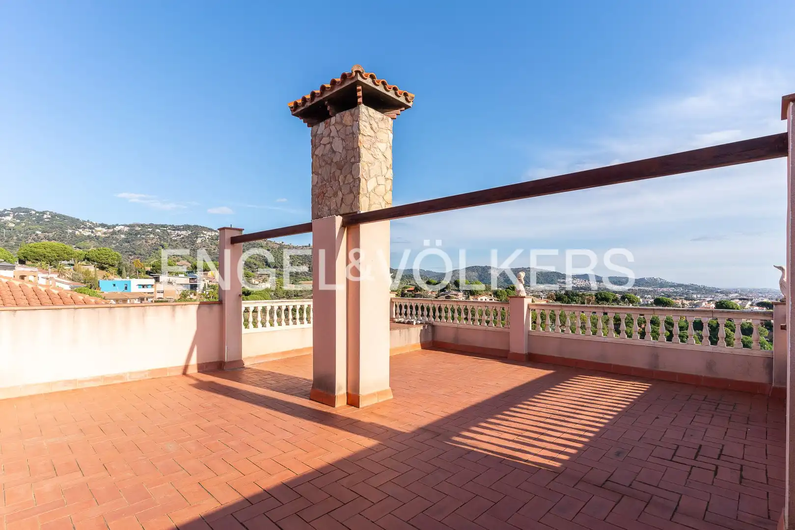 Terrassa de Casa o xalet en venda en Calella amb Calefacció, Jardí privat i Terrassa