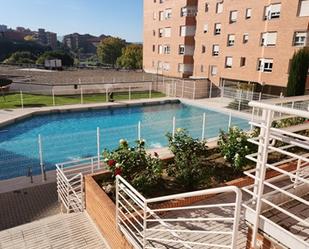 Piscina de Pis de lloguer en  Toledo Capital amb Aire condicionat, Calefacció i Parquet