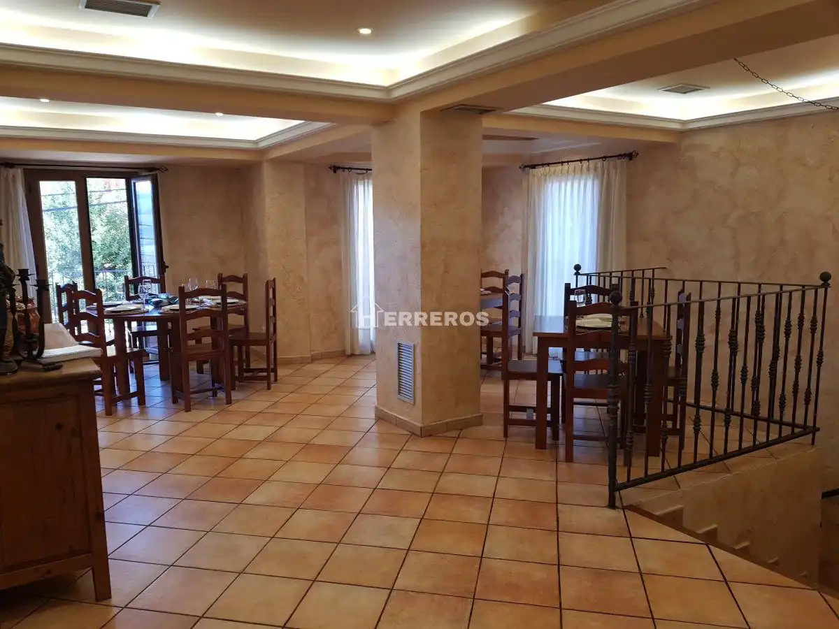 Local comercial en venda a Sotés, imagen 4