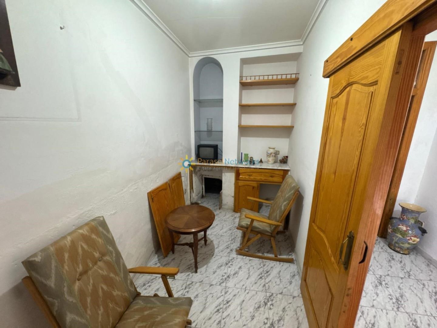 Single-family semi-detached for sale in Oliva pueblo, Oliva