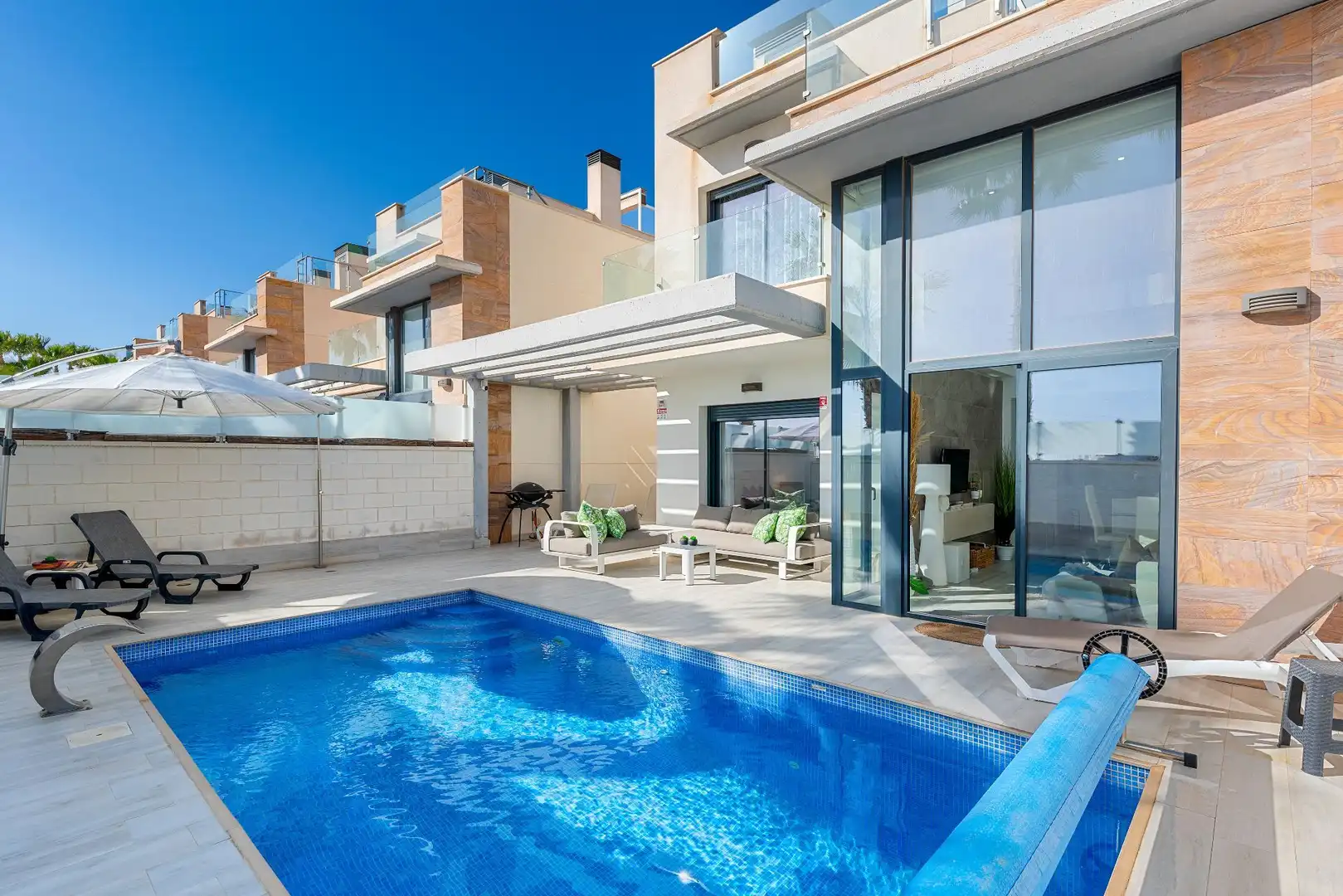 Houses for rent in Lomas de Cabo Roig - Los Dolses