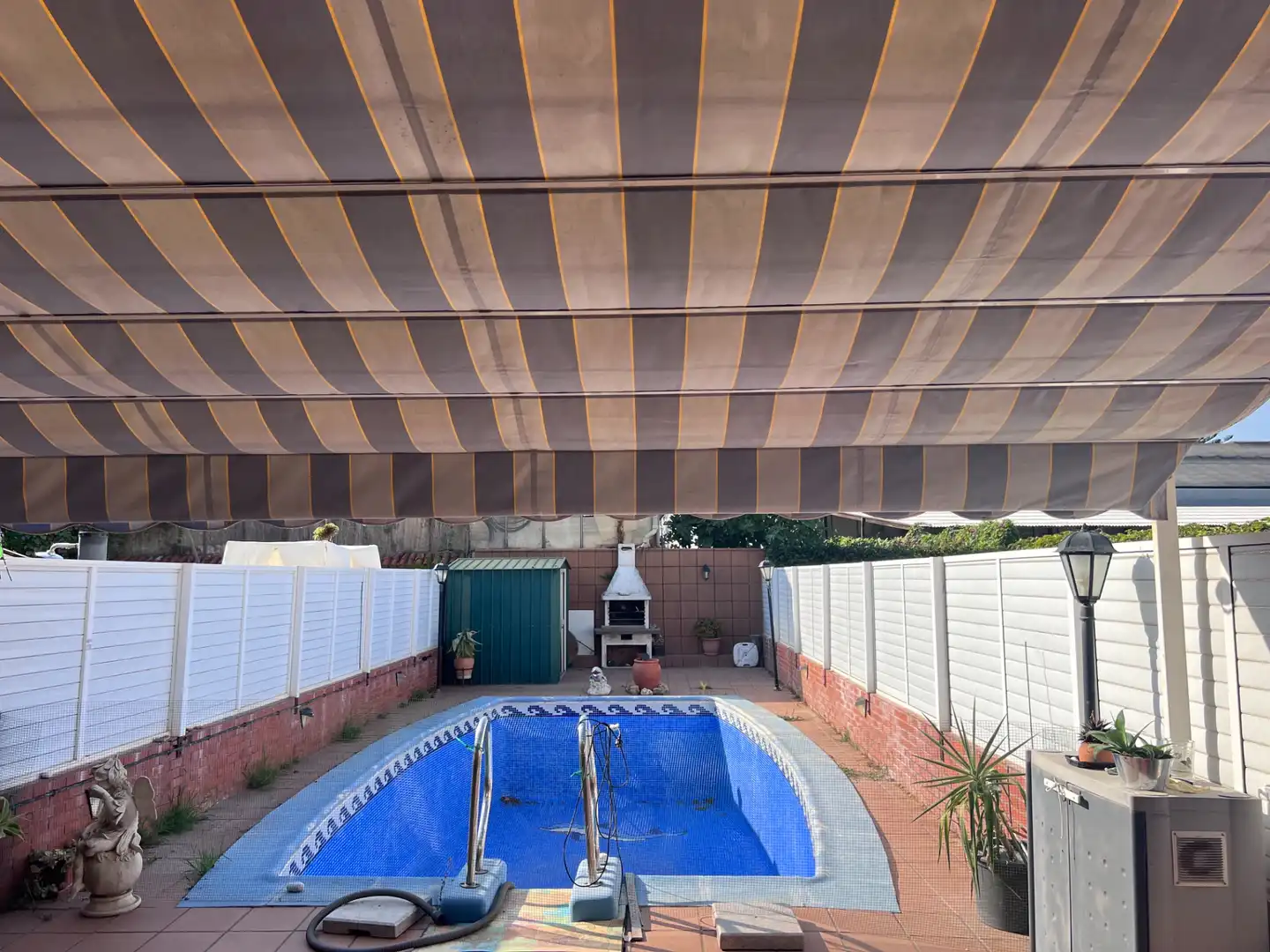 Piscina de Casa adosada en venda en Premià de Mar amb Calefacció, Jardí privat i Terrassa