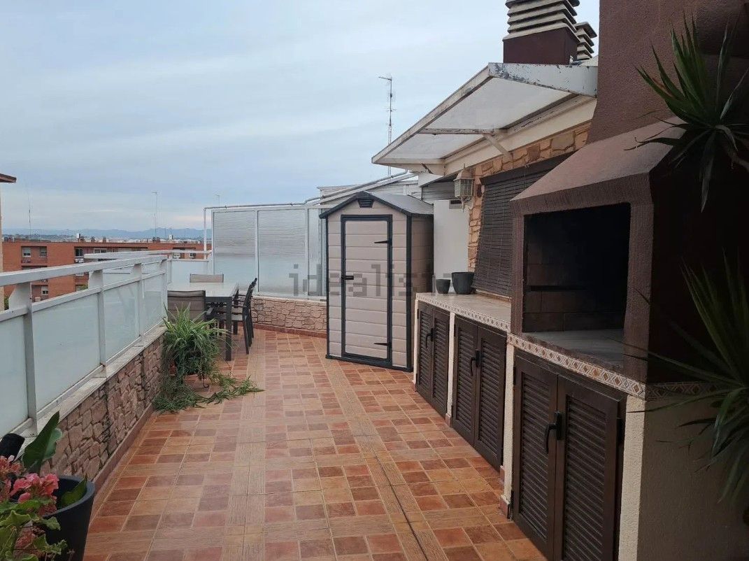 Dúplex en venta en Carrer de Villarrobledo