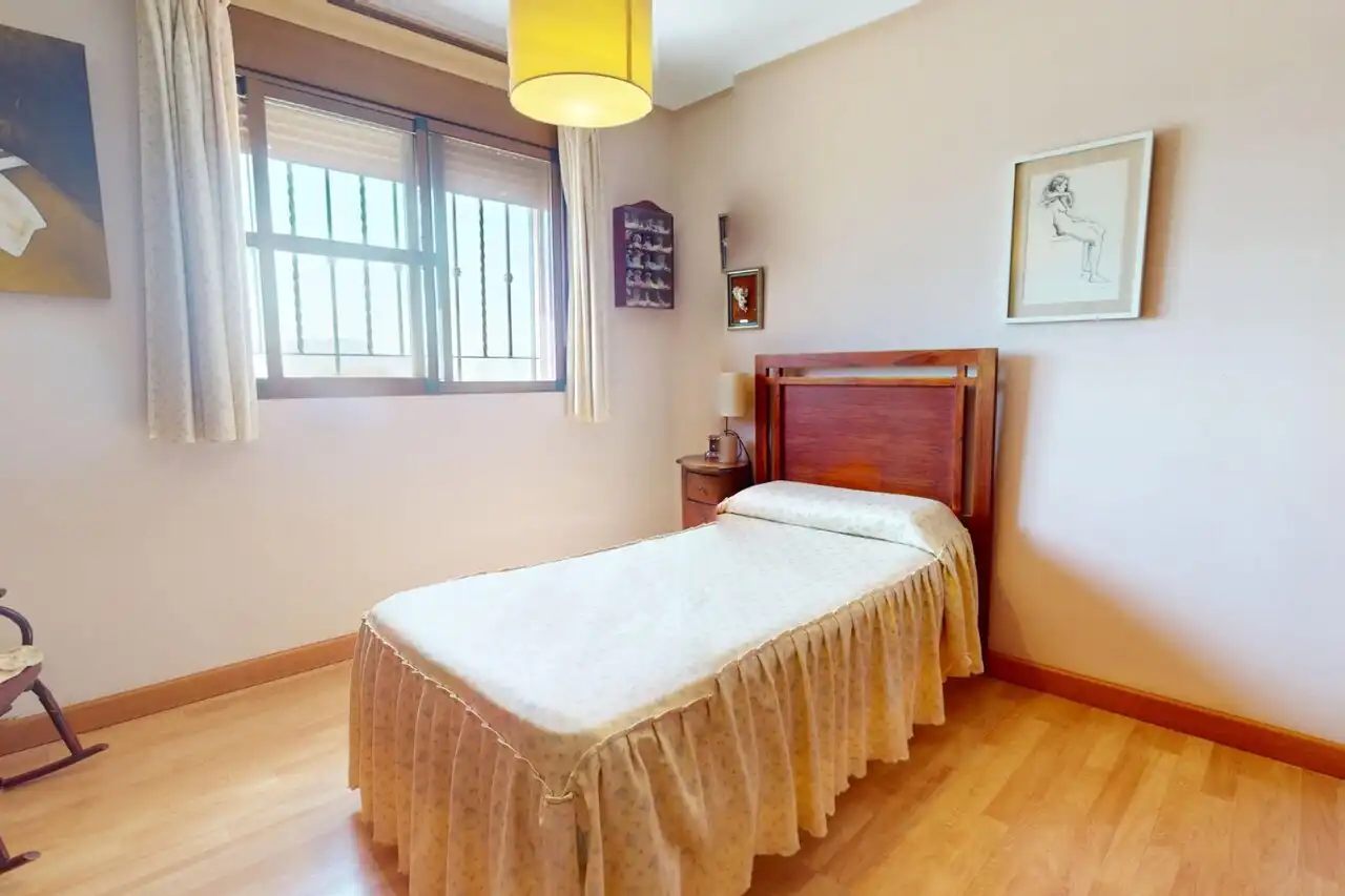 Dormitori de Casa o xalet en venda en Lorca