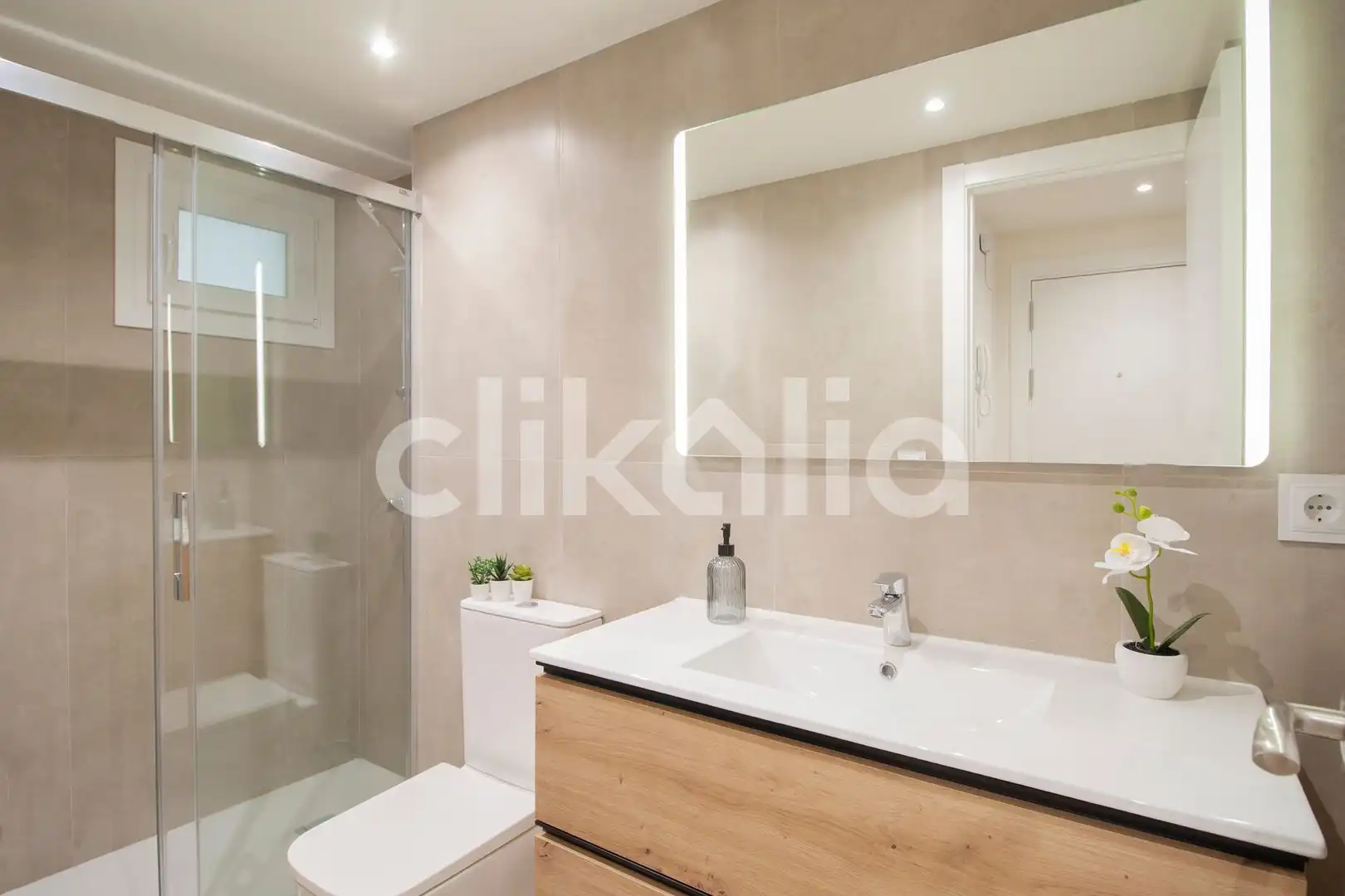 Badezimmer von Wohnung zum Verkauf in Málaga mit Klimaanlage, Terrasse und Balkon