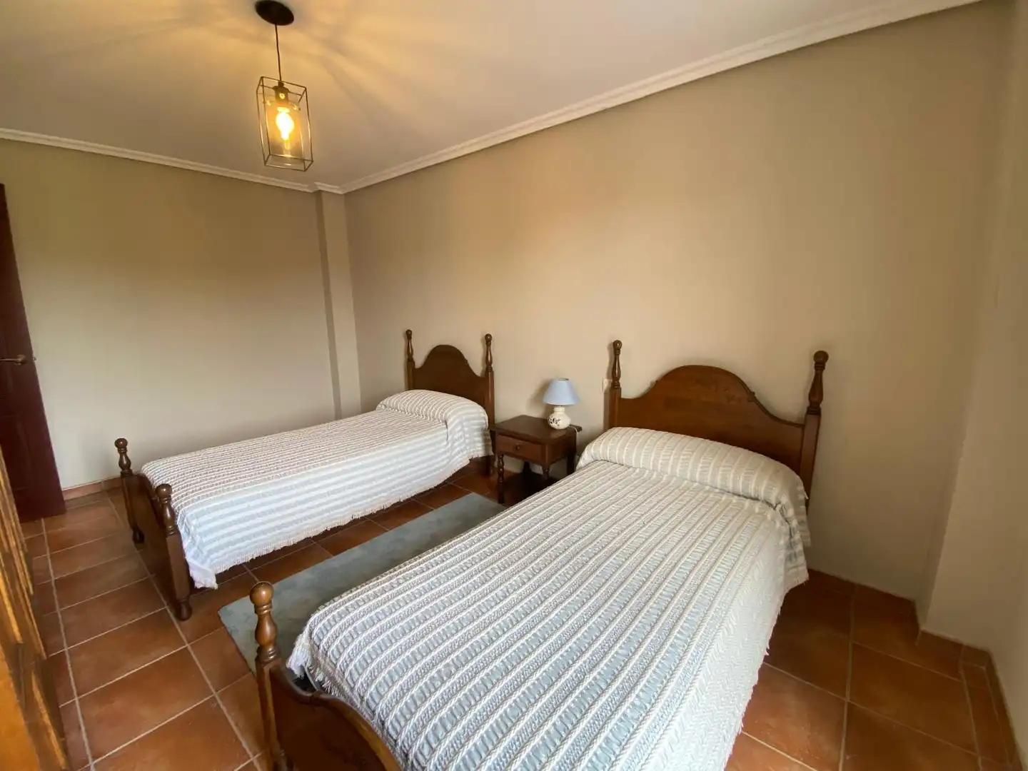 Habitación de Casa o chalet en venta en Leiro con Calefacción, Jardín privado y Parquet