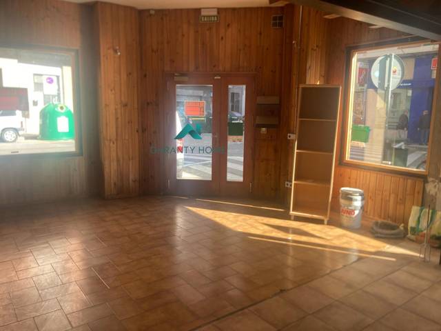 Local comercial en Alquiler en Azpilañaga