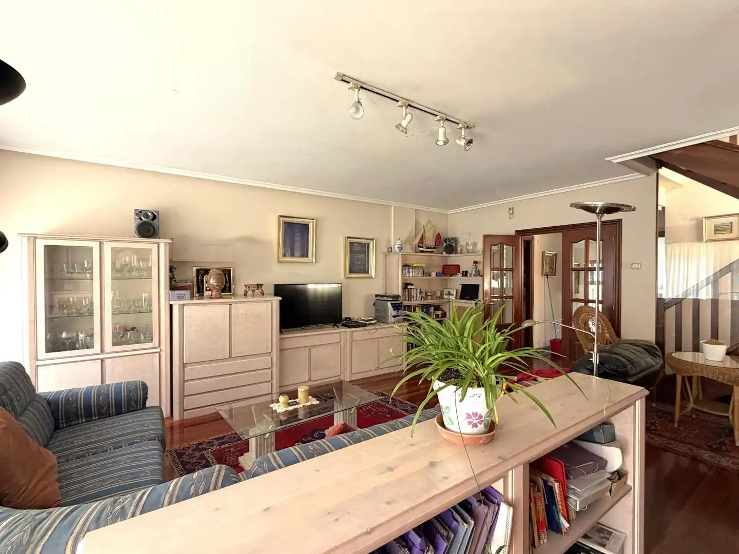 Living room of Detached homes for sale in Lasarte-Oria  with Heating, Private garden and Parquet flooring