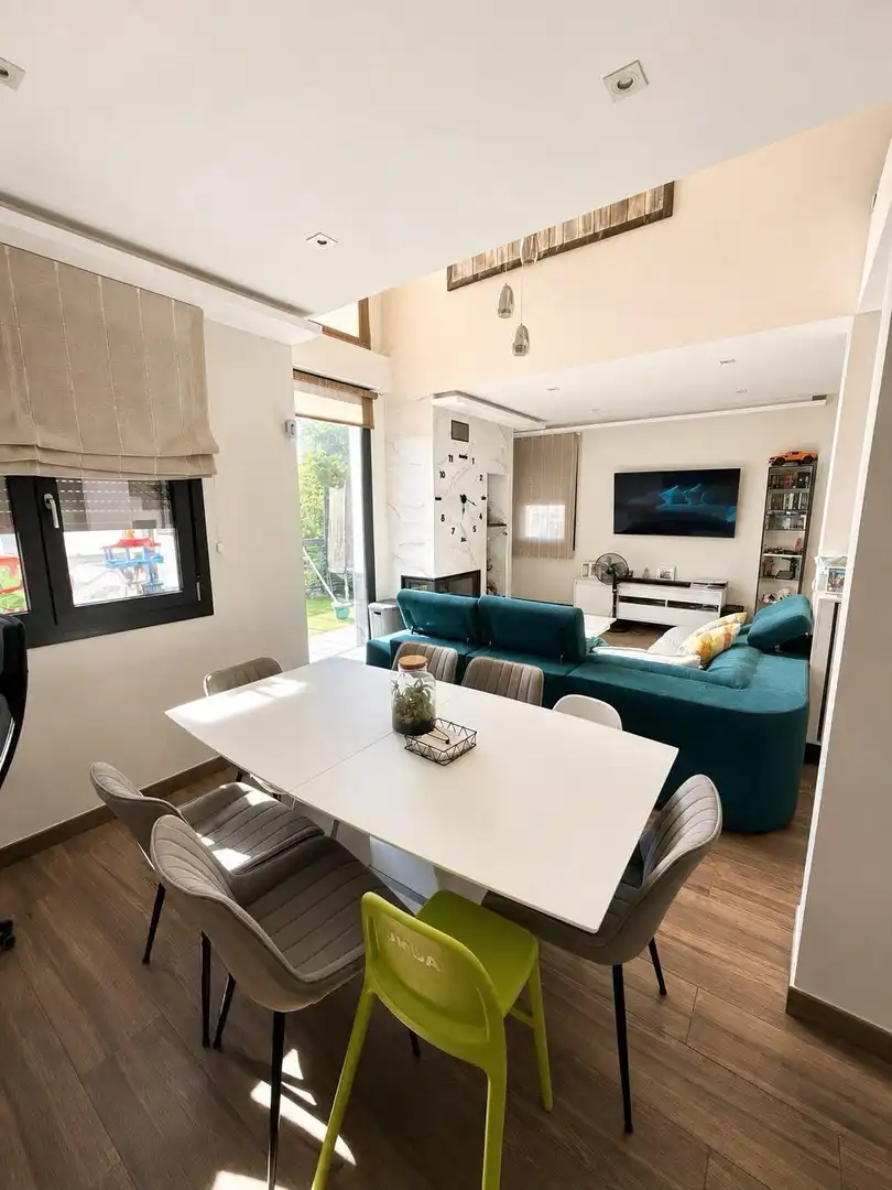 Sala de estar de Casa o chalet en venta en Málaga con Aire acondicionado, Calefacción y Jardín privado