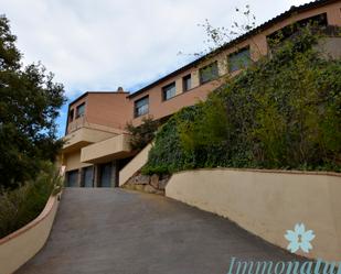 Exterior view of Single-family semi-detached for sale in Torrelles de Llobregat  with Heating, Private garden and Parquet flooring