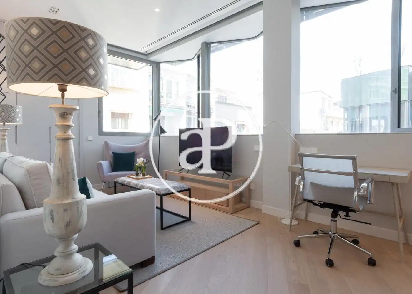 Wohnzimmer von Wohnung zur Miete in Madrid mit Klimaanlage, Heizung und Privatgarten
