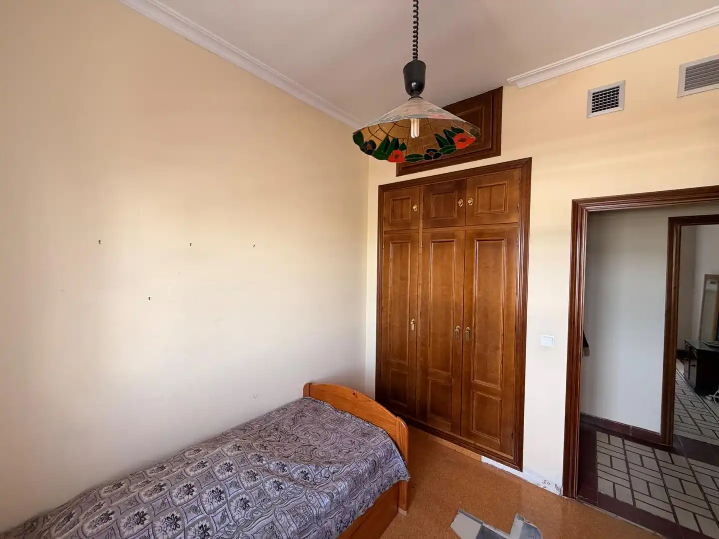 Habitación de Piso de alquiler en Sevilla con Aire acondicionado, Calefacción y Amueblado