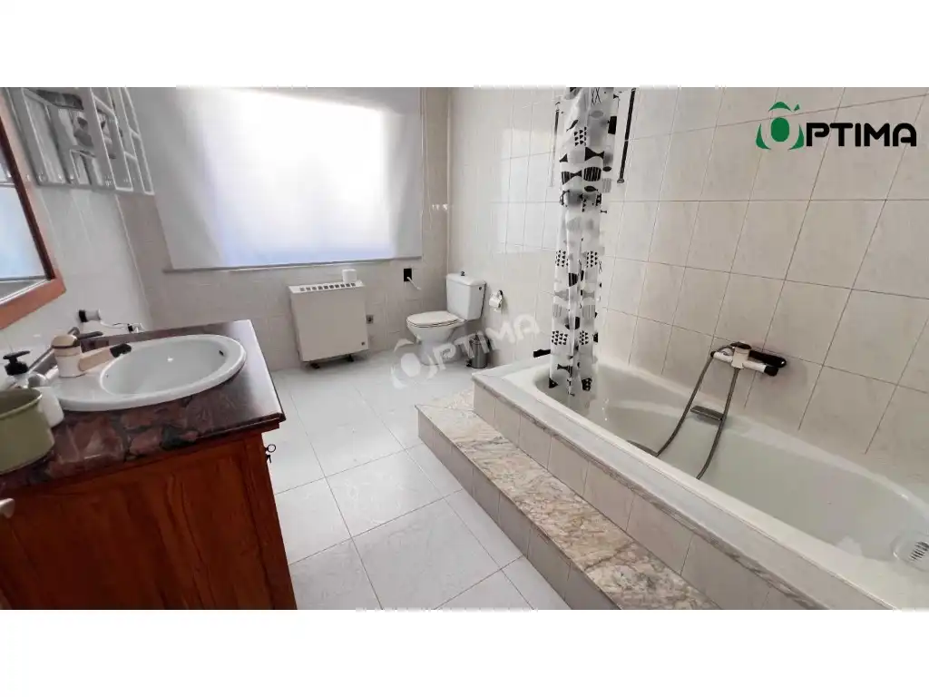 Bany de Casa o xalet en venda en Muros