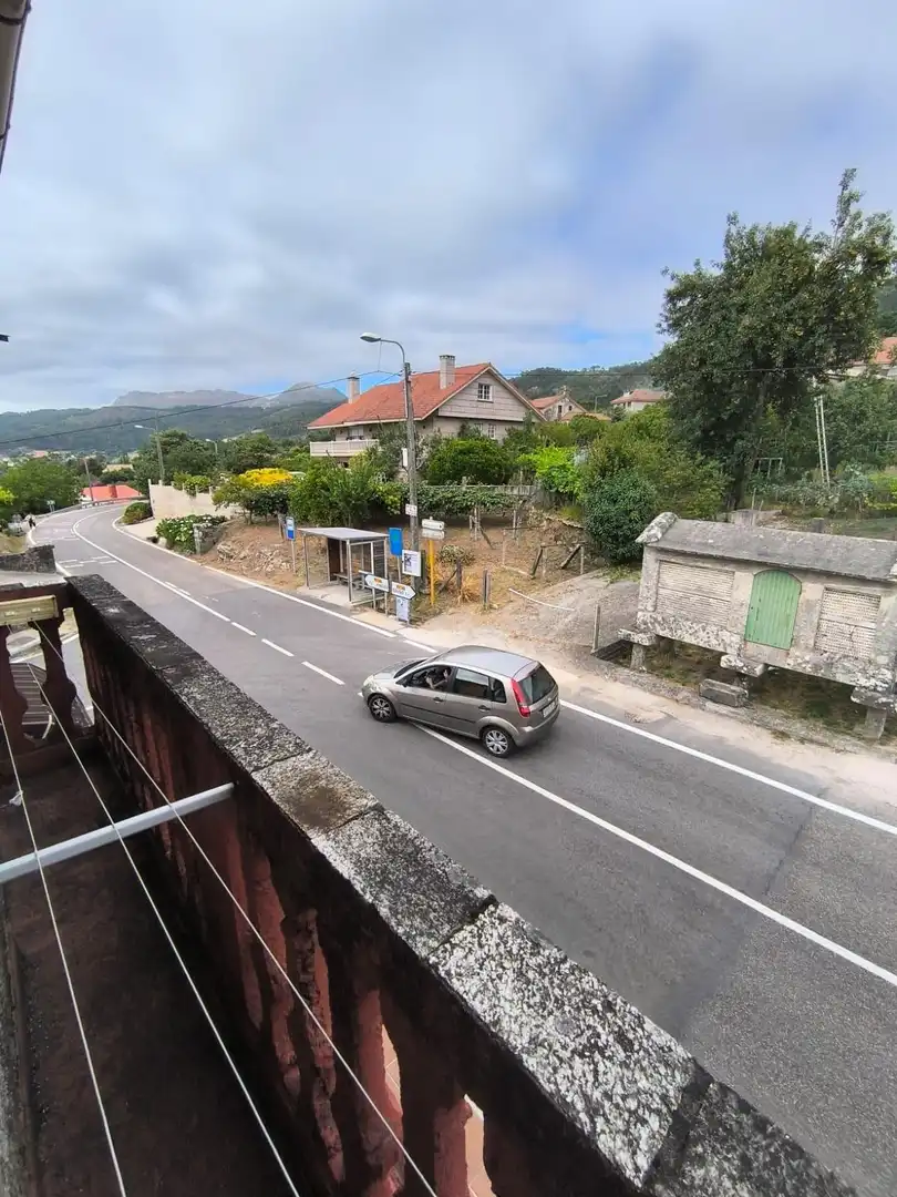 Vista exterior de Casa o xalet en venda en Gondomar amb Calefacció i Balcó