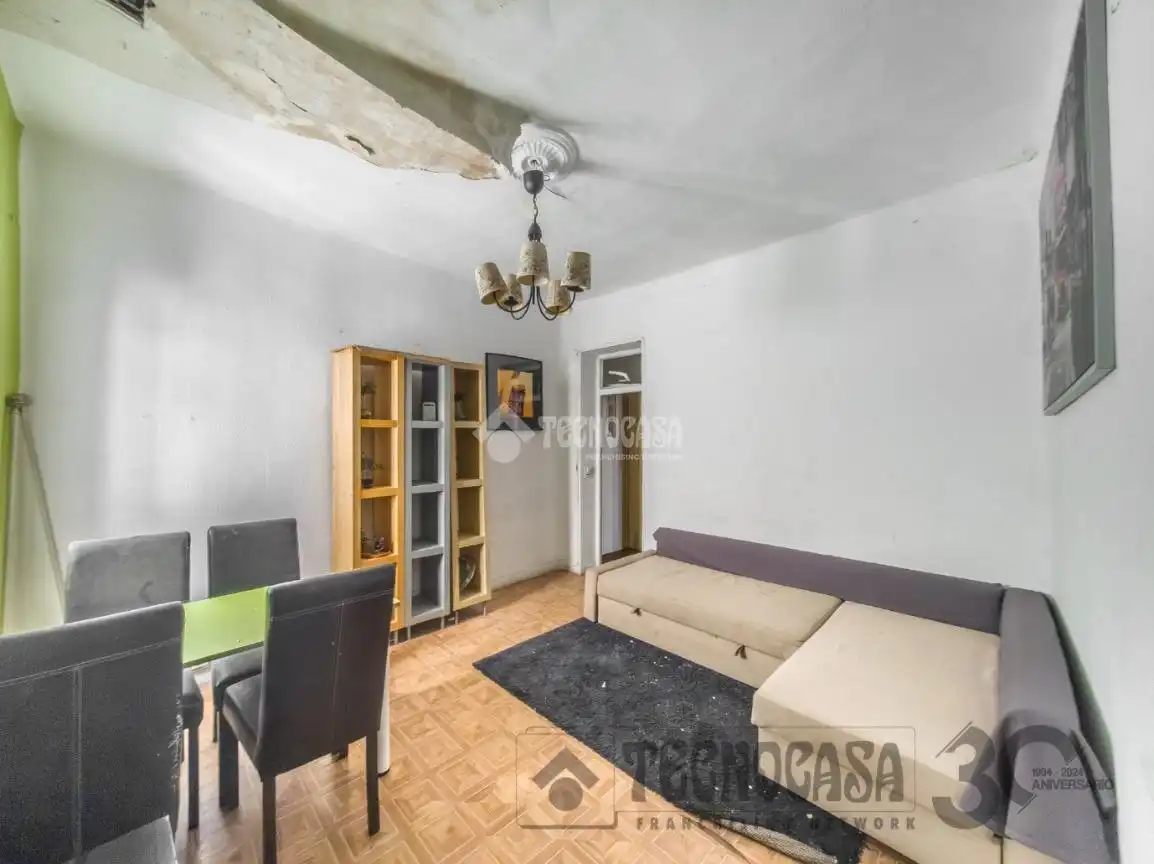 Habitación de Piso en venta en Madrid con Calefacción