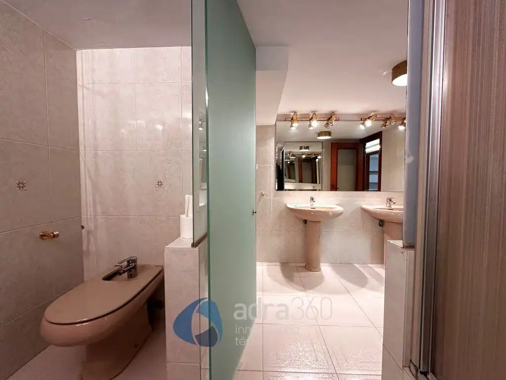 Bathroom of Houses for sale in Lardero  with Air Conditioner, Heating and Private garden