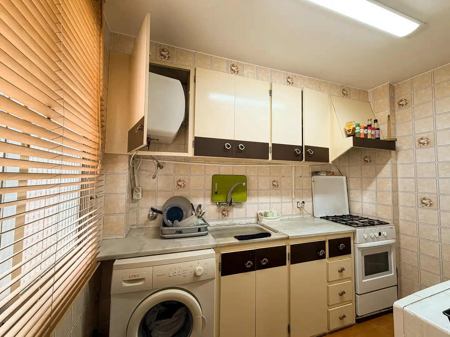 Kitchen of Flat for sale in Sagunto / Sagunt  with Air Conditioner, Heating and Furnished