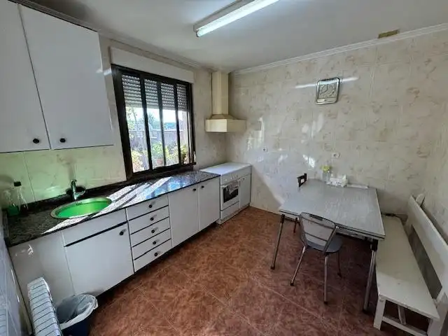 Cocina de Casa o chalet en venta en Sancedo con Calefacción, Jardín privado y Terraza
