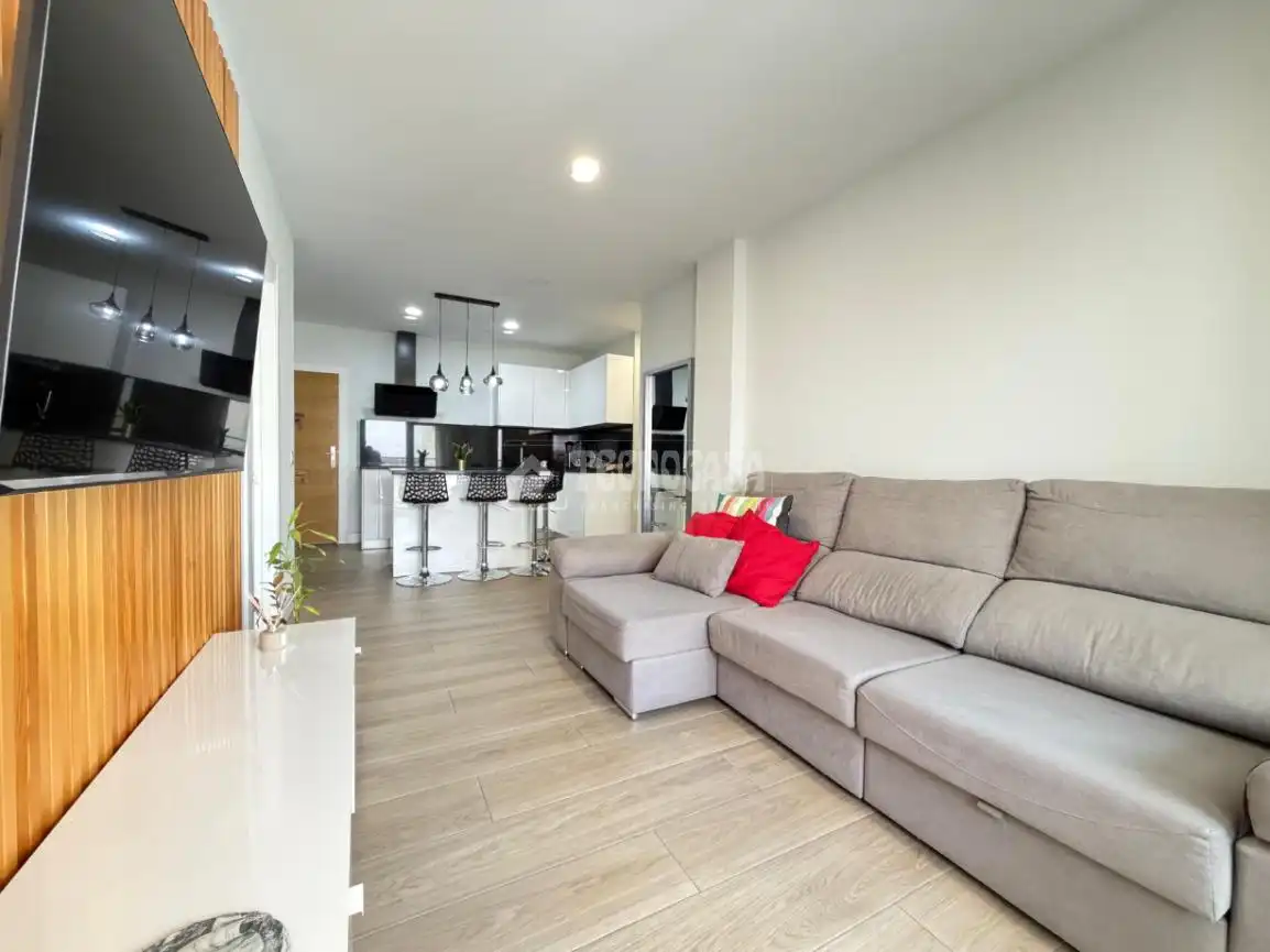 Sala de estar de Piso en venta en Las Palmas de Gran Canaria con Trastero