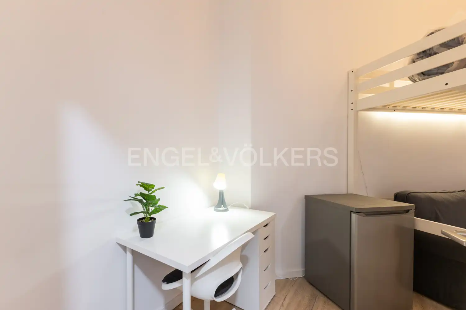 Habitación de Piso en venta en Valencia con Aire acondicionado, Calefacción y Trastero