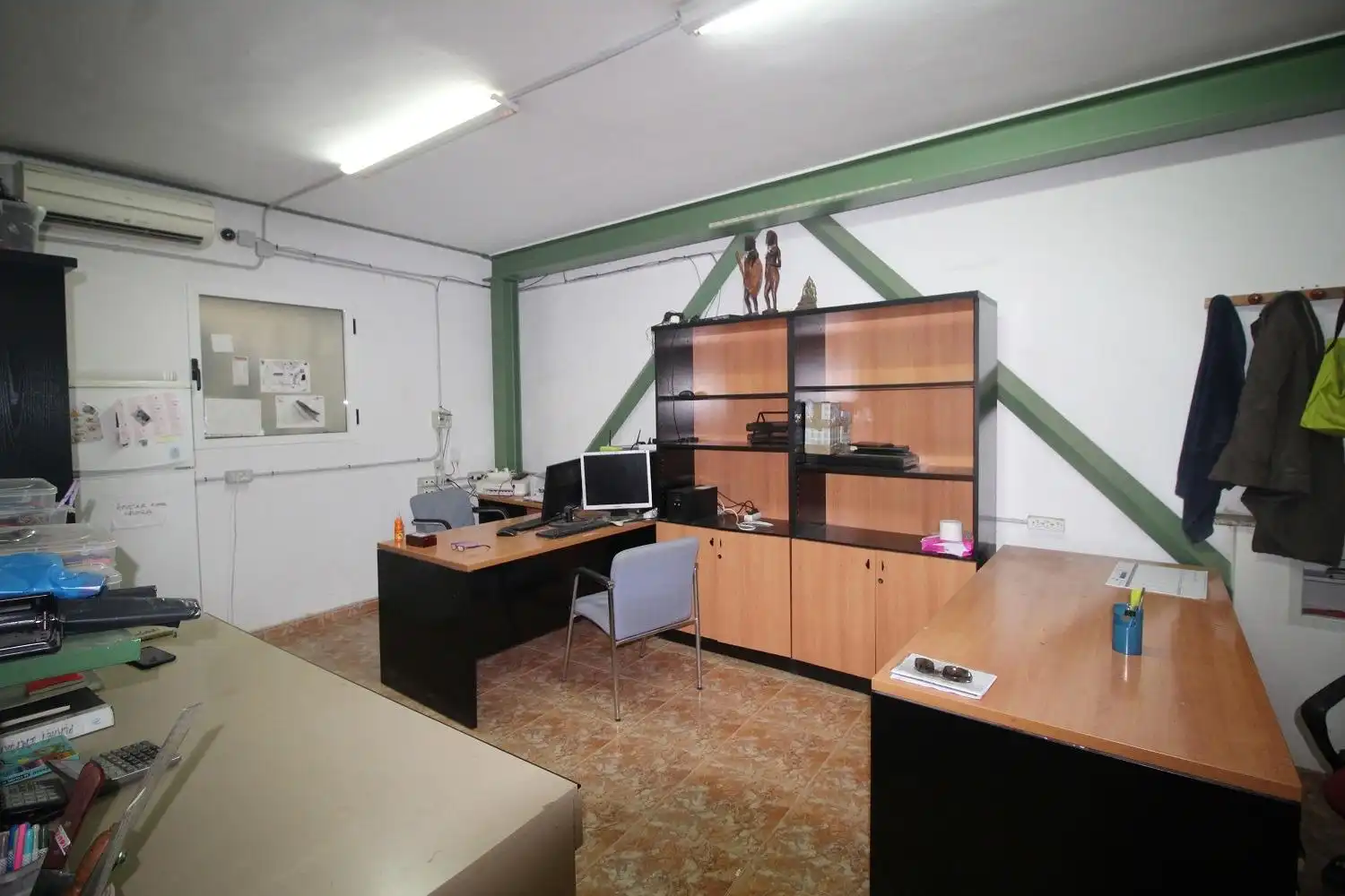 Industrial buildings for sale in Oropesa del Mar / Orpesa
