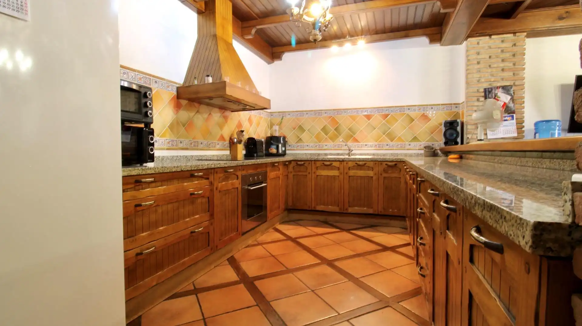 Kitchen of Houses for sale in Alfacar
