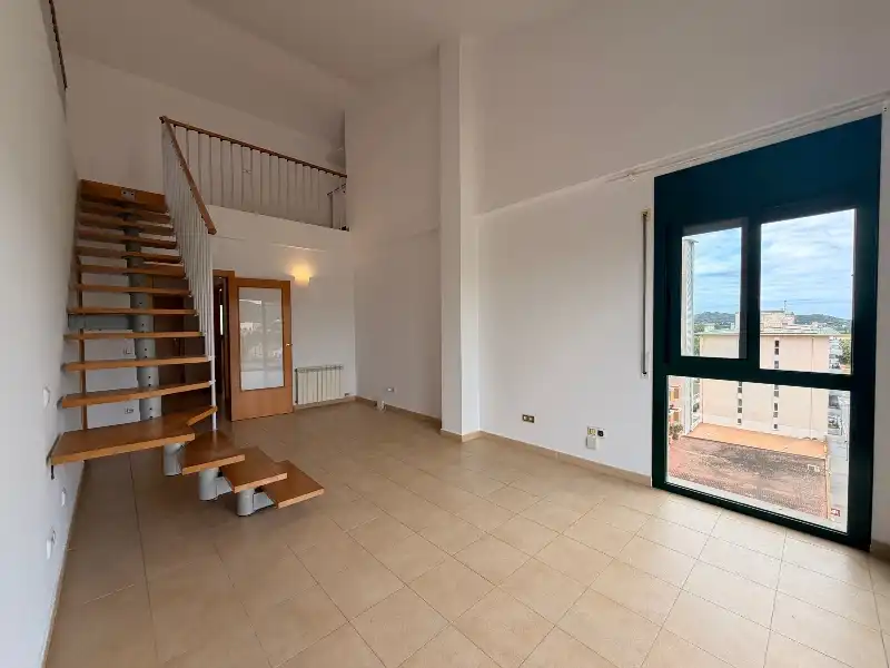 Sala d'estar de Pis en venda en Palafrugell amb Aire condicionat, Calefacció i Parquet