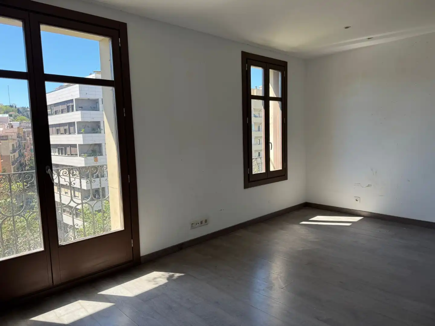 Piso con terraza en venta en Avinguda del Paral·lel