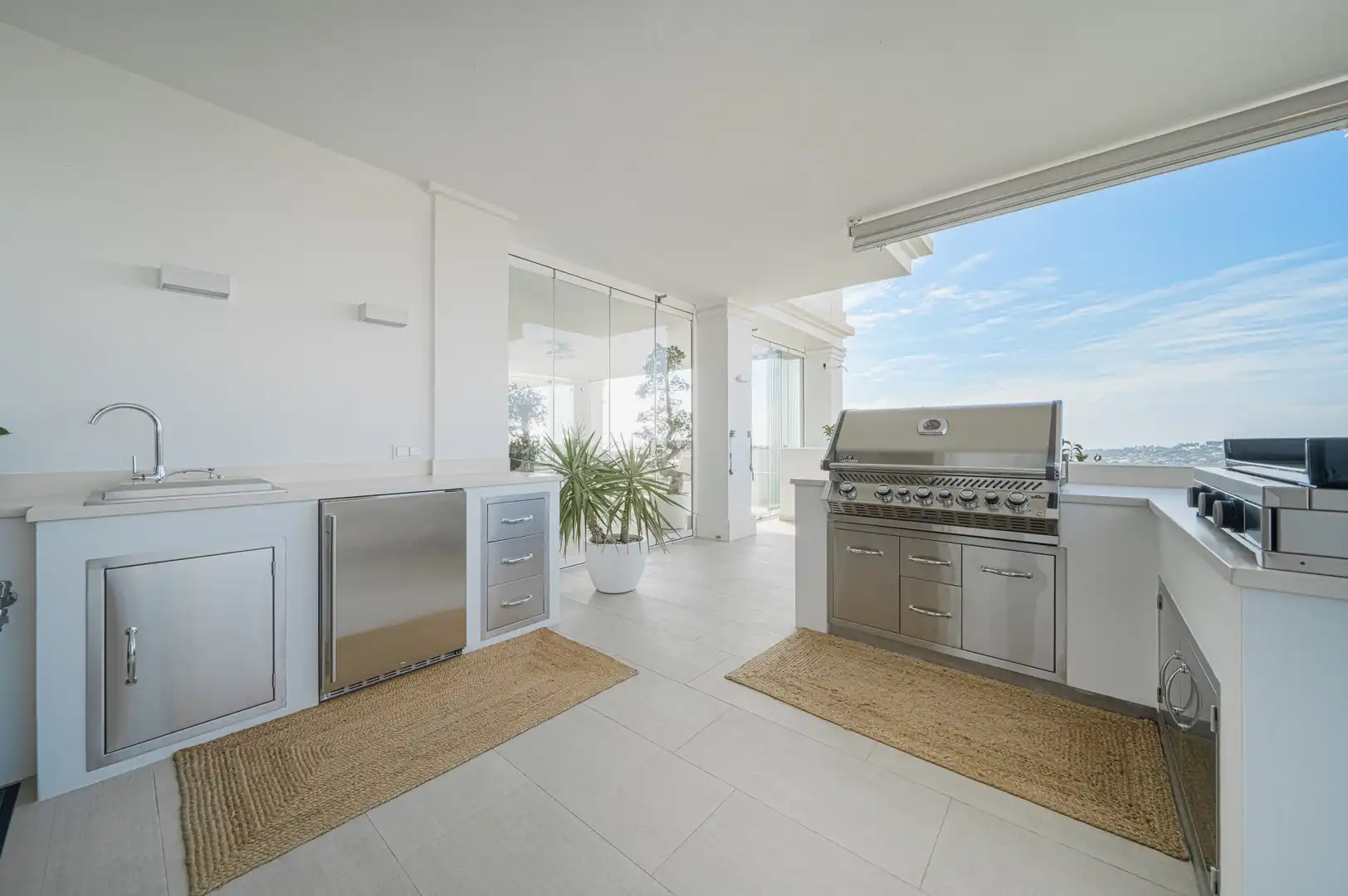Apartament amb piscina en venda a Nueva Andalucía, imagen 5