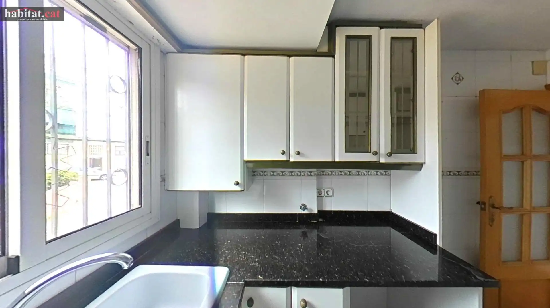 Piso en venta en Ametllers - Poble-Sec