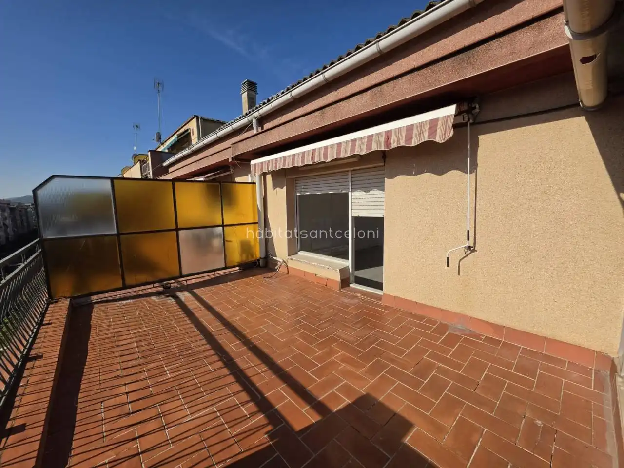 Maisonette mit Aufzug zum Verkauf in Calle Escolas