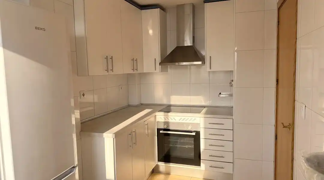Kitchen of Flat for rent in Madrid  with Air Conditioner, Heating and Private garden