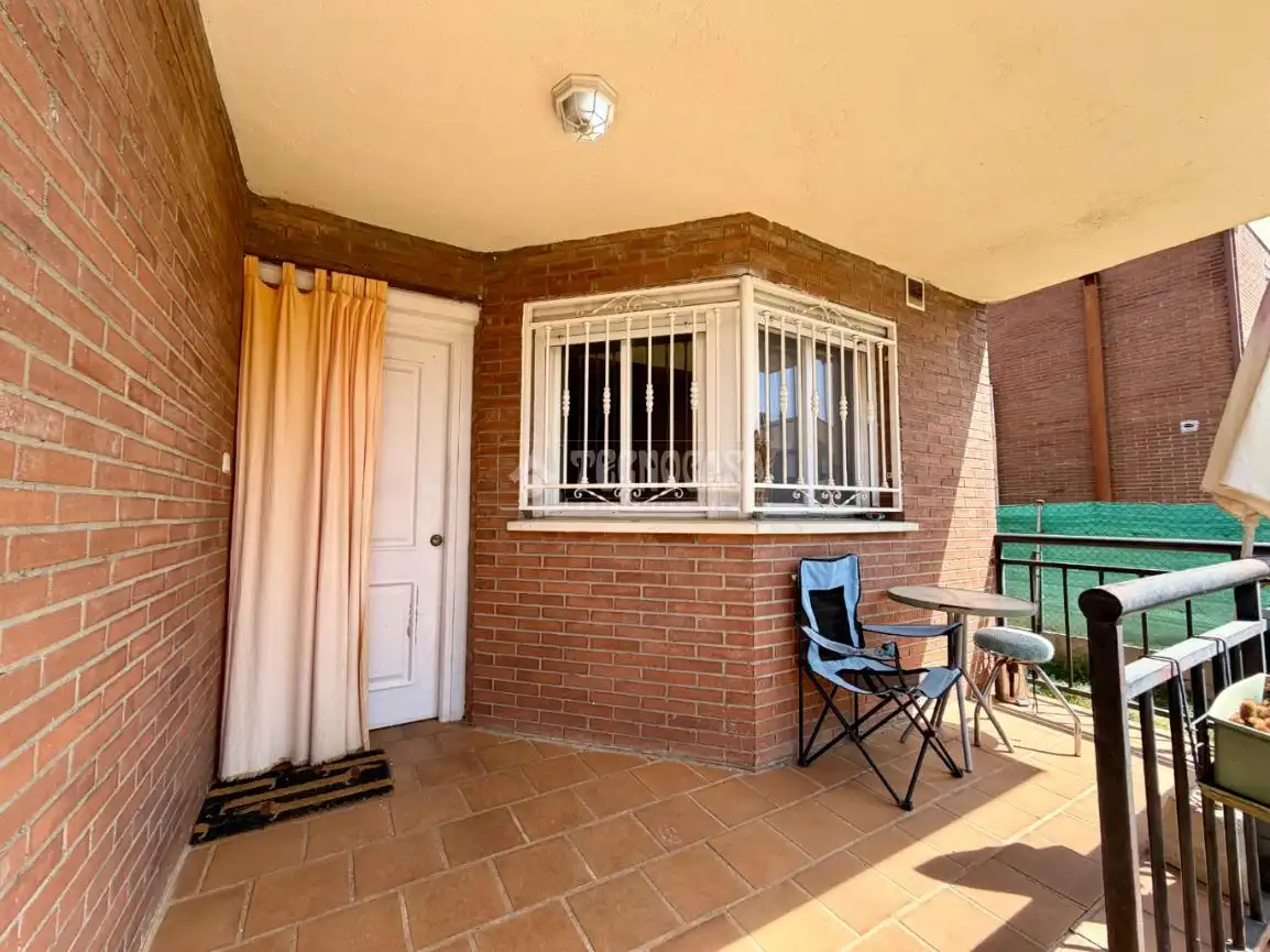 Terrace of Detached homes for sale in Azuqueca de Henares