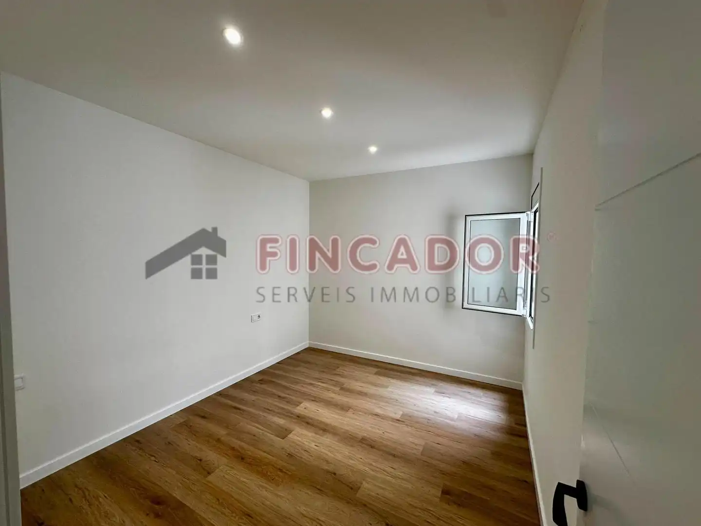 Flat with terrace for sale in Avinguda del Parc, imagen 10