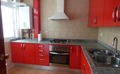 Kitchen of Flat for sale in Cerdanyola del Vallès  with Heating, Furnished and Oven