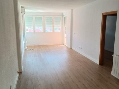 Bedroom of Flat for sale in Fuenlabrada  with Air Conditioner, Heating and Terrace