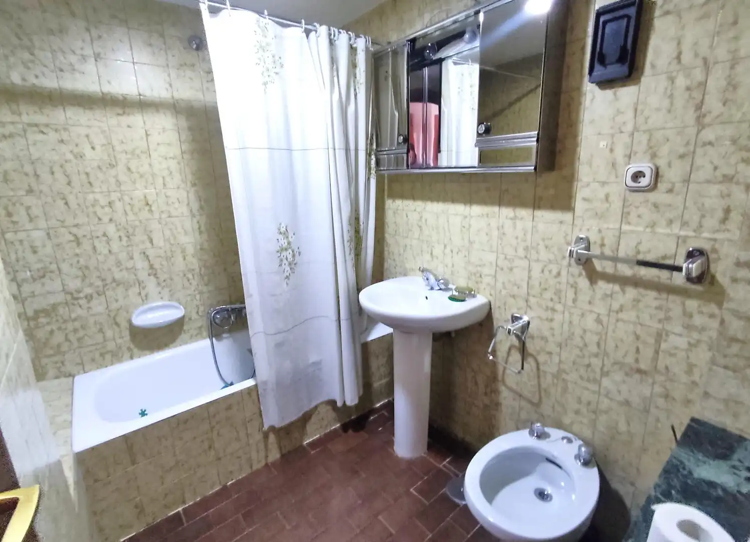 Bathroom of Flat for sale in Madrid  with Terrace