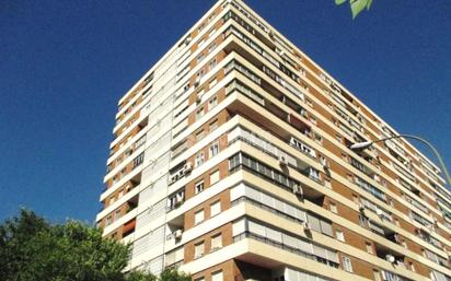 Exterior view of Flat for sale in  Madrid Capital  with Air Conditioner and Heating