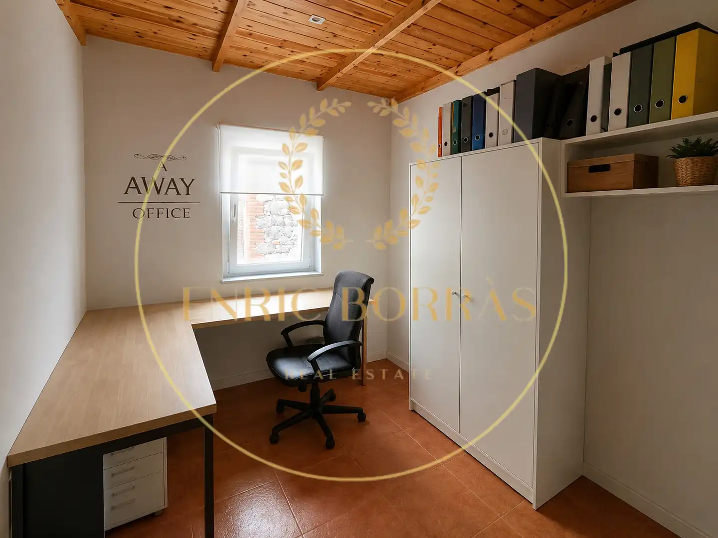 Flat for sale in Gironella  with Air Conditioner, Heating and Storage room