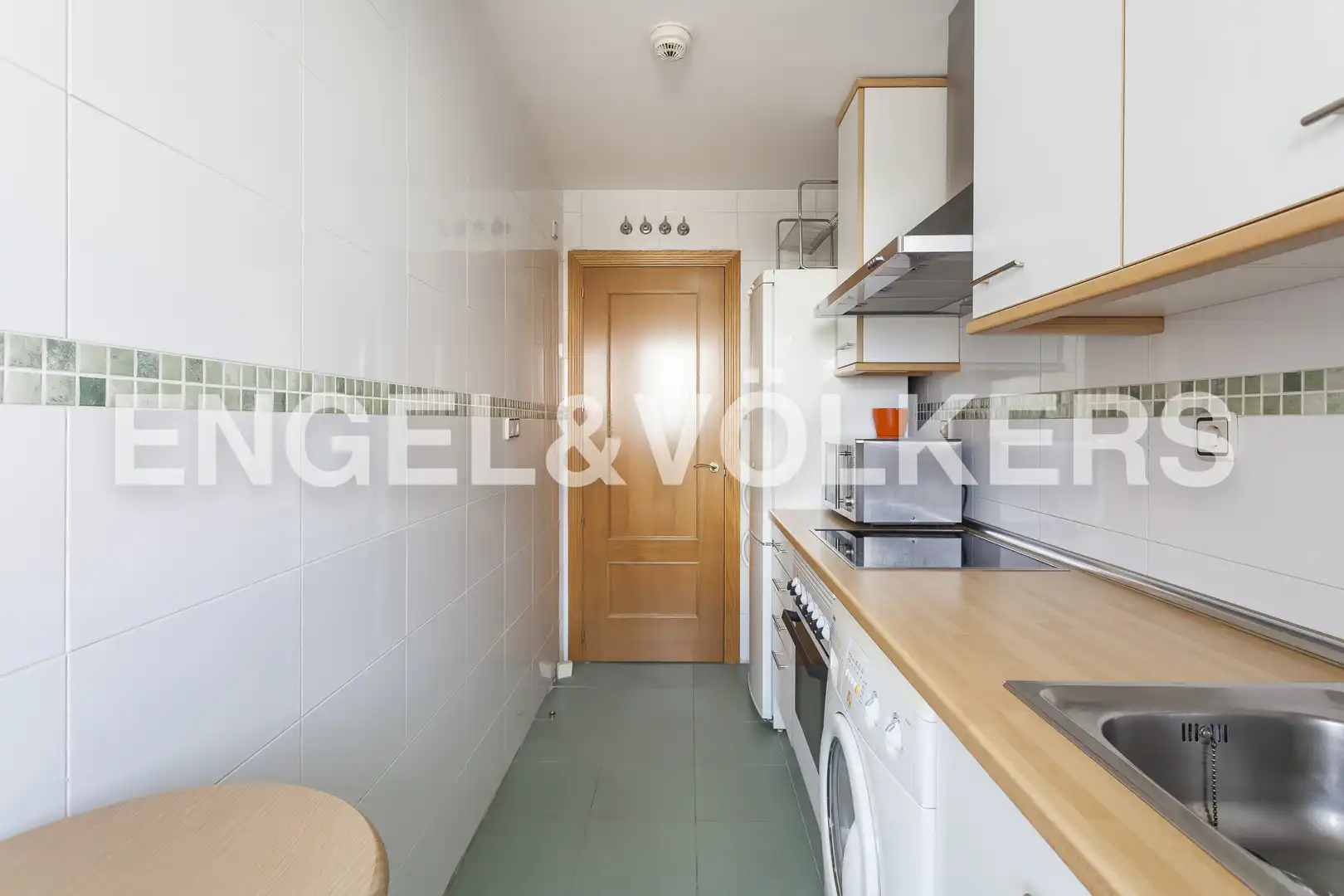 Cocina de Piso de alquiler en Madrid con Aire acondicionado, Calefacción y Terraza